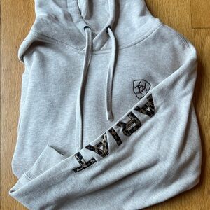 Ariat hoodie